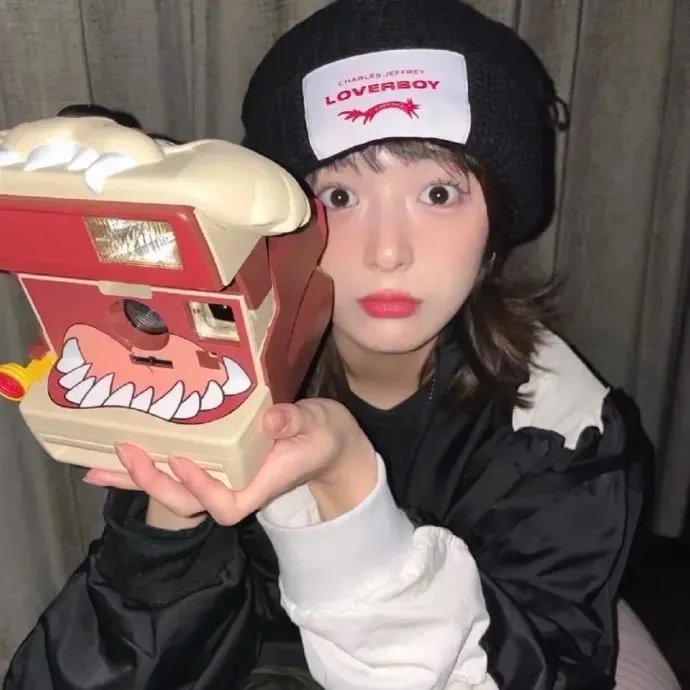 三月小姐